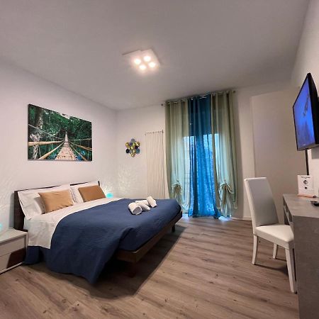 Verona Rooms 109 Ngoại thất bức ảnh
