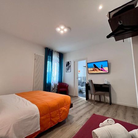 Verona Rooms 109 Ngoại thất bức ảnh