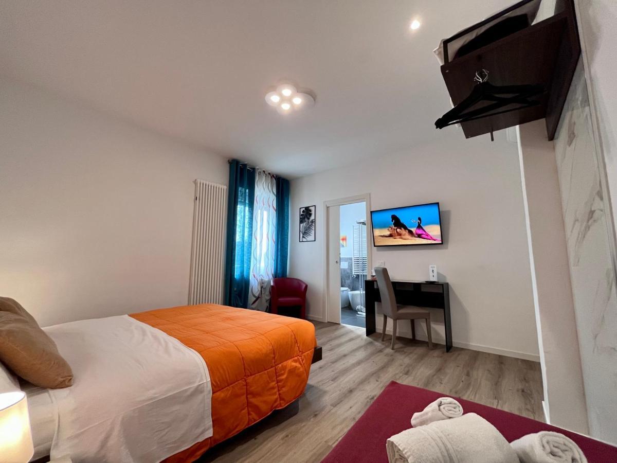 Verona Rooms 109 Ngoại thất bức ảnh